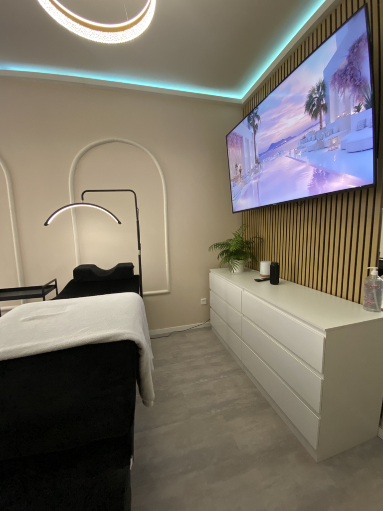 Lash Liege 1 (L) – Arbeitsplatz für Lashes & Brows - Bild 12